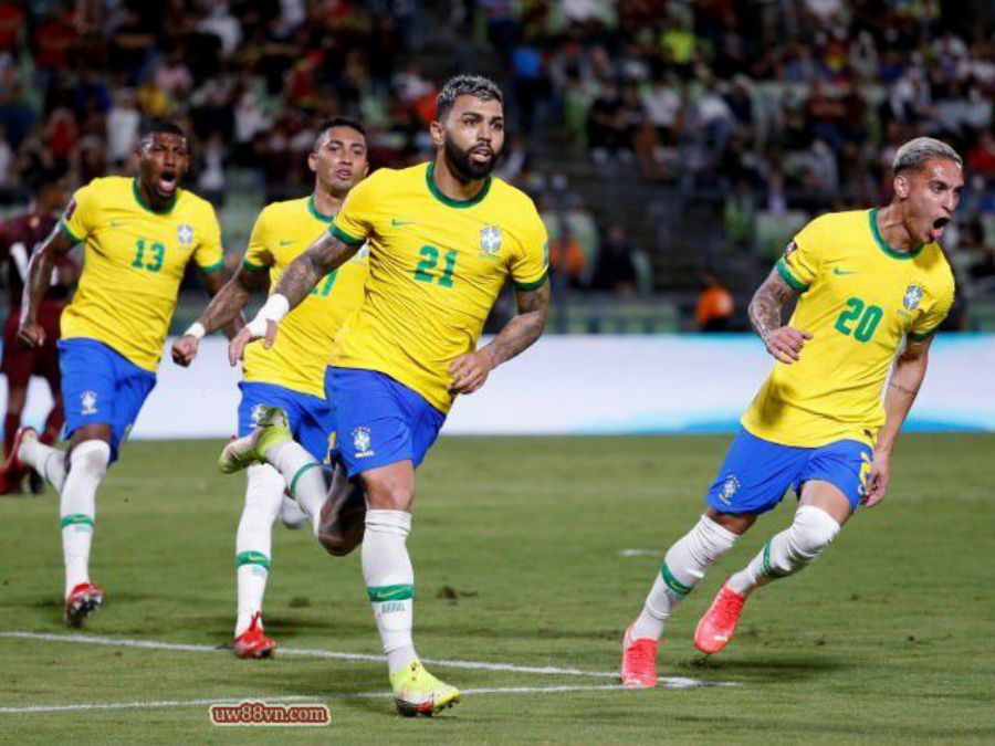 Brazil vs Colombia_uw88